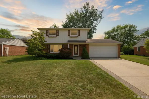 36435 Grandon ST, Livonia, MI 48150