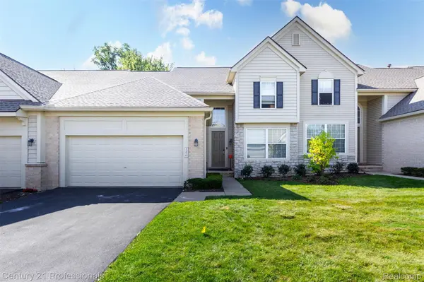 1270 Alameda BLVD #40, Troy, MI 48085