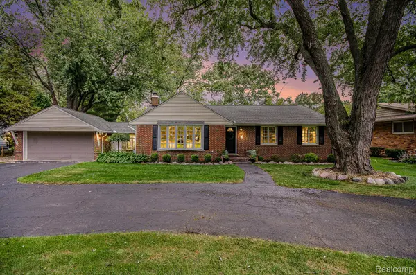 2691 Walbridge RD, Rochester Hills, MI 48307