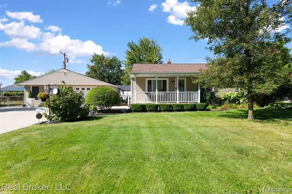 46075 Waco ST, Shelby Charter Township, MI 48317