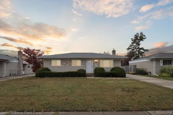 8457 Potomac ST, Center Line, MI 48015