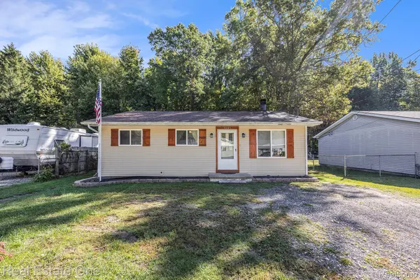 9445 Lakepointe BLVD, Clay Township, MI 48001