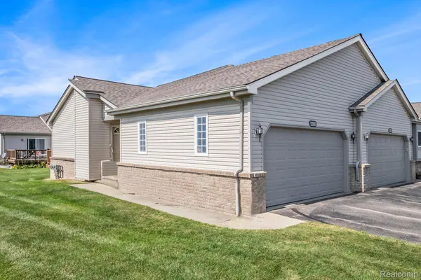 12000 Murray ST, Grand Blanc, MI 48439
