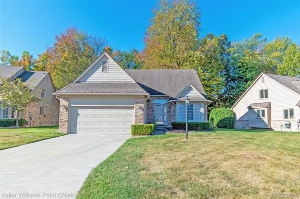 52143 Wolcot CT, Macomb Township, MI 48042