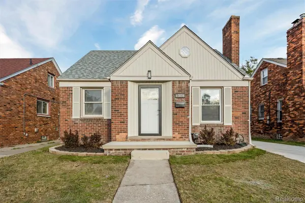 18686 Snowden ST, Detroit, MI 48235
