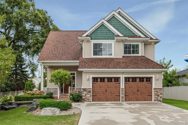 108 Bevins ST, Holly Township, MI 48442