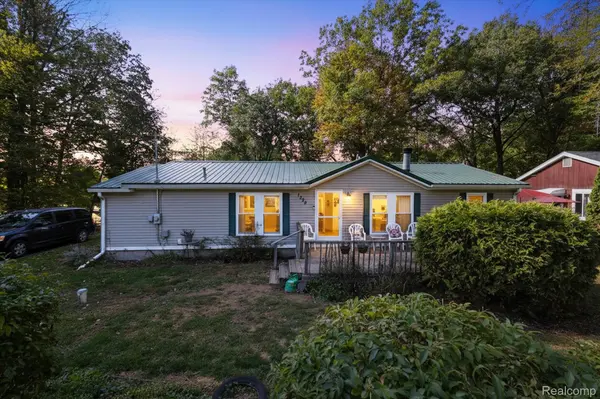 1325 Hillside DR, Deerfield Township, MI 48421