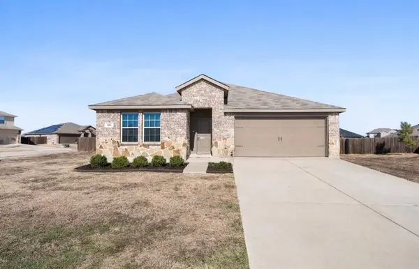 501 Farmhouse Lane,  Josephine,  TX 75189