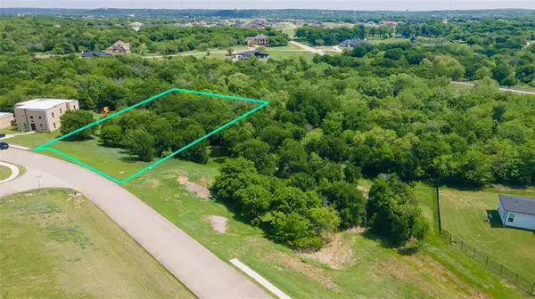 1216 Lilac Lane, Grand Prairie, TX 75104