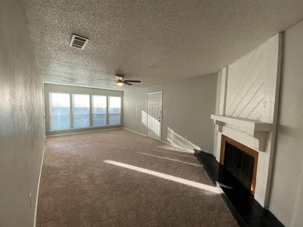 9696 Walnut Street #2006, Dallas, TX 75243