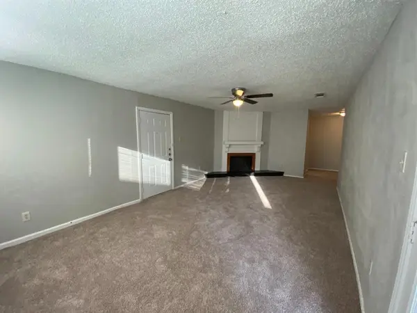9696 Walnut Street #2006, Dallas, TX 75243