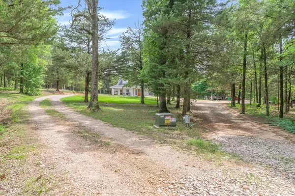 2112 Vz County Road 1215, Canton, TX 75103