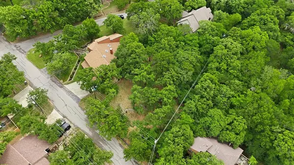 Lot 12 Clearwater Drive S, Highland Village, TX 75077