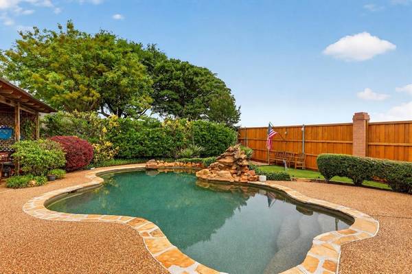 5125 Ivycrest Trail, Arlington, TX 76017