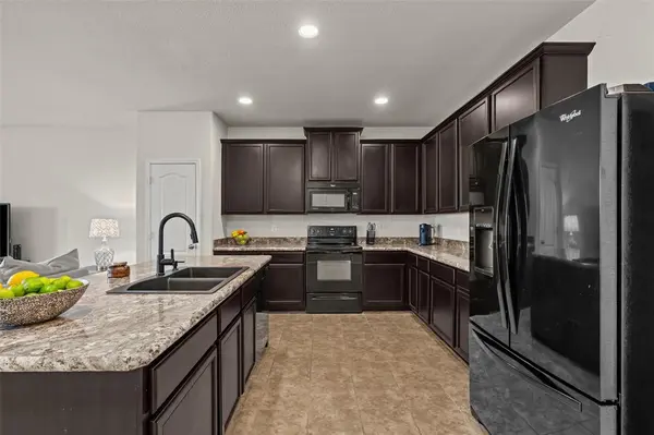 3000 Coyote Canyon Trail, Fort Worth, TX 76108