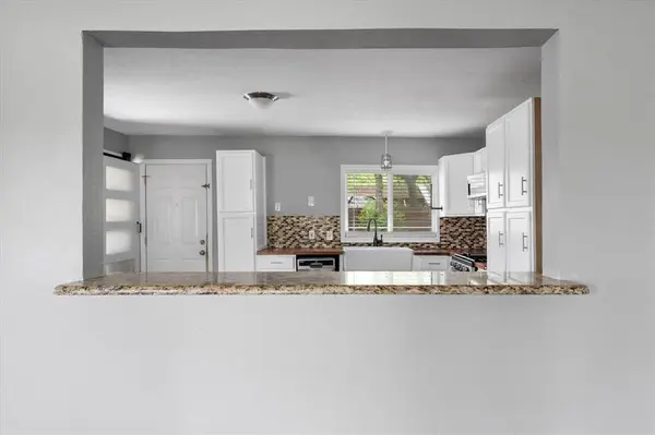 2020 Bluebonnet Drive, Fort Worth, TX 76111