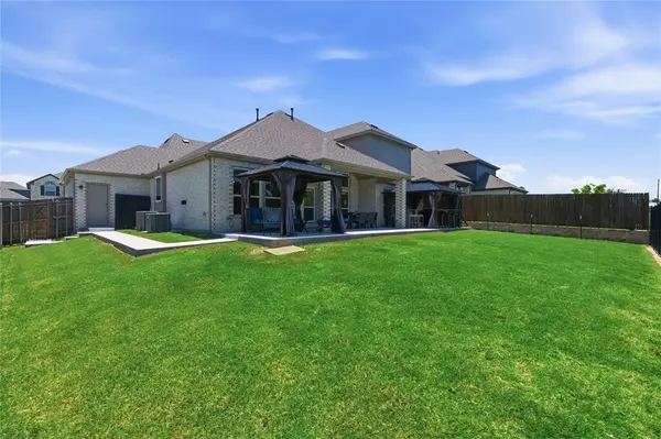 924 Pilatus Lane, Fate, TX 75087