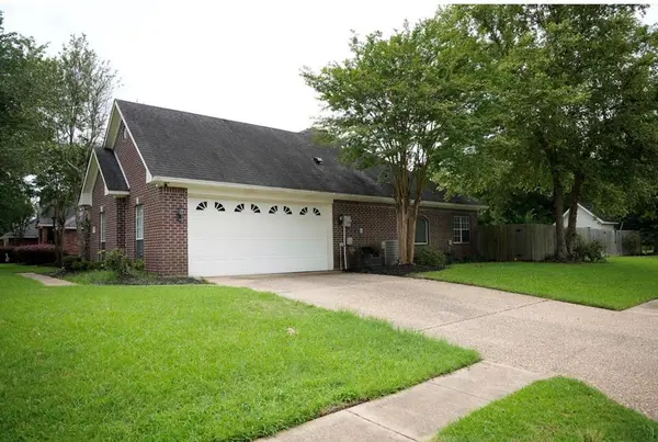8146 Myrtlewood Road, Greenwood, LA 71033