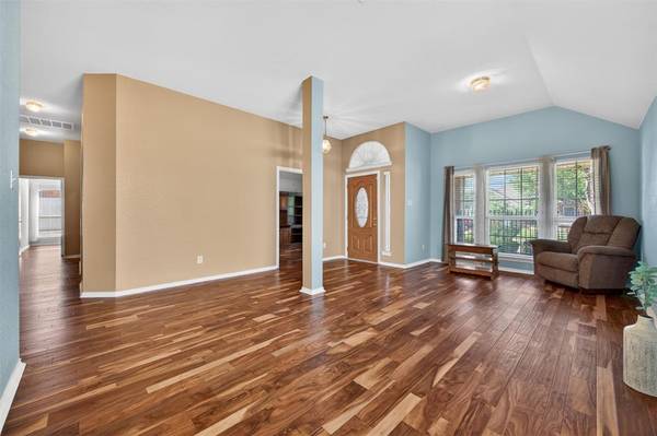 4821 Diamond Trace Trail, Fort Worth, TX 76244