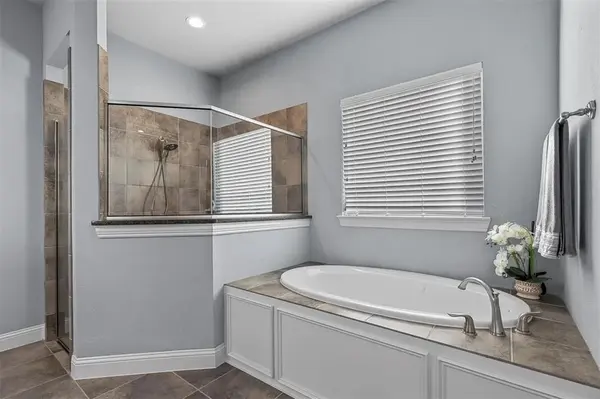 6451 Still Waters Court, Midlothian, TX 76065