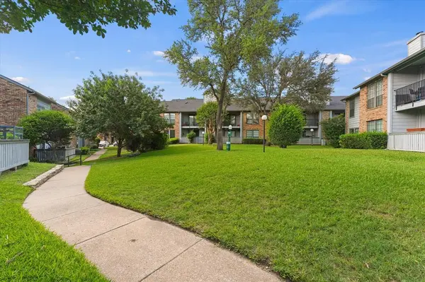 15151 Berry Trail #1404, Dallas, TX 75248