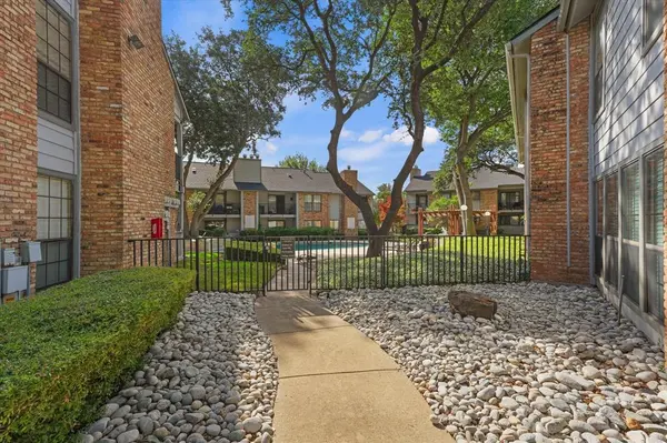 15151 Berry Trail #1404, Dallas, TX 75248