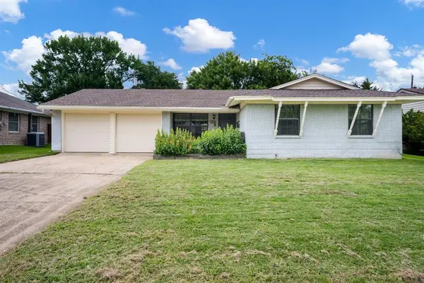 3005 Cameo Lane, Farmers Branch, TX 75234