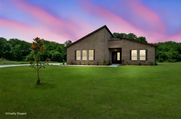 1250 Southfork Court, Waxahachie, TX 75167
