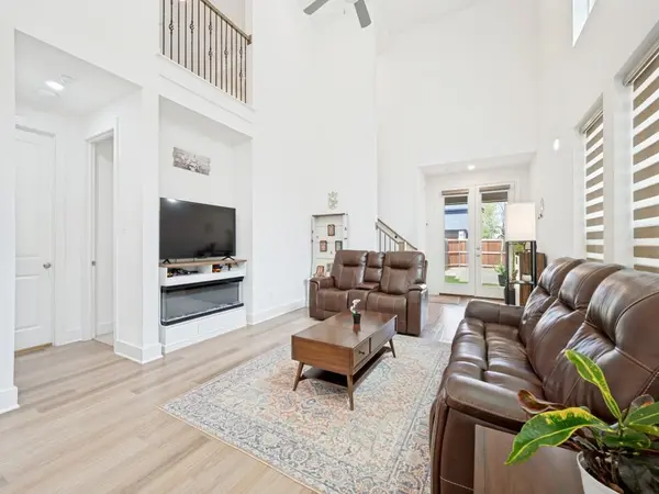 2825 Holland Court, Celina, TX 75009