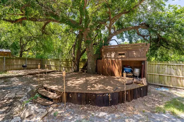 712 Spring Meadow Street, Stephenville, TX 76401