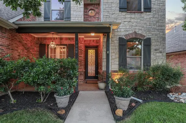 7009 Mossycup Lane, North Richland Hills, TX 76182