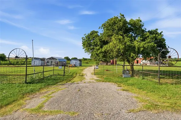 4554 Eddy Gatesville, Moody, TX 76557