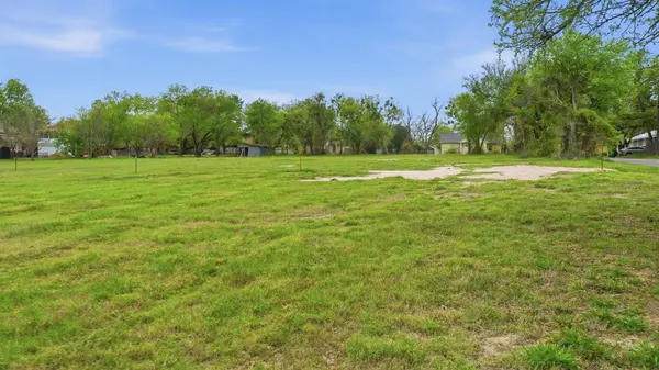 Lot 4R2 N Ollie Street, Stephenville, TX 76401