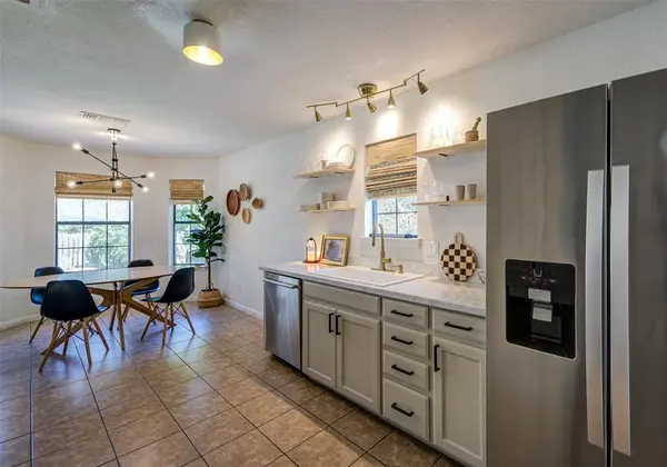 1606 N Mcdonald Avenue #B, Decatur, TX 76234