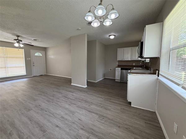 4437 Scottsdale Drive, Mesquite, TX 75150