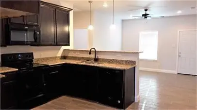2208 Oliver Street, Greenville, TX 75401