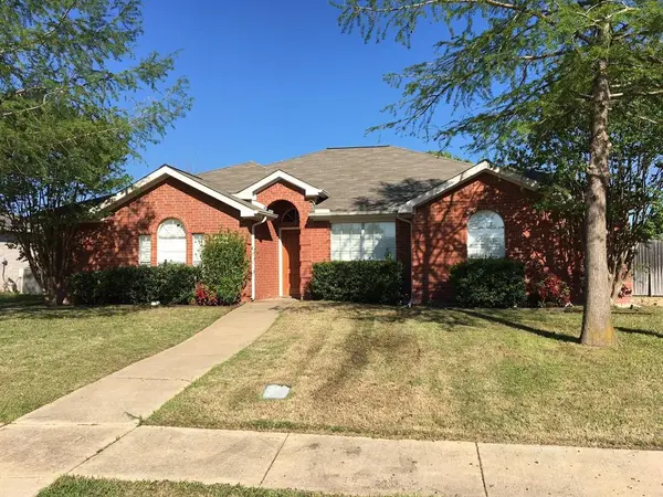 7309 Caruth Drive, Rowlett, TX 75089