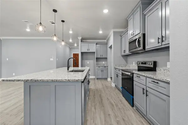 3701 Manor Drive, Waco, TX 76706
