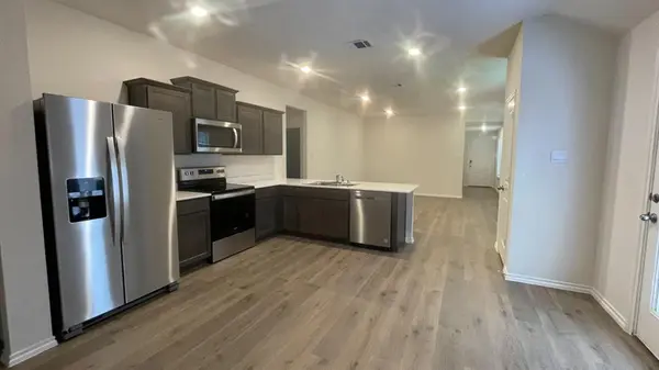 6015 Midsummer Way, Crandall, TX 75114