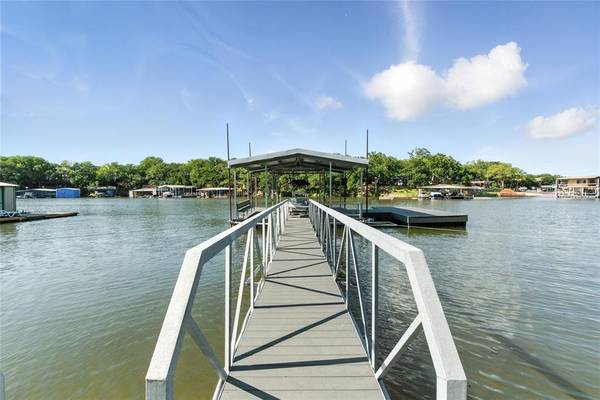 216 Private Road 1735, Chico, TX 76431