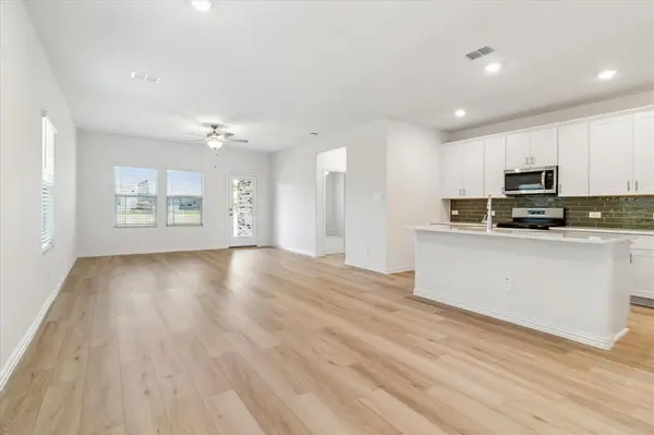 1404 Bridgestone Drive, Princeton, TX 75071