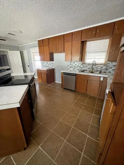 2108 Vine Street, Colorado City, TX 79512