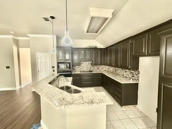 2407 Page Place, Mansfield, TX 76063