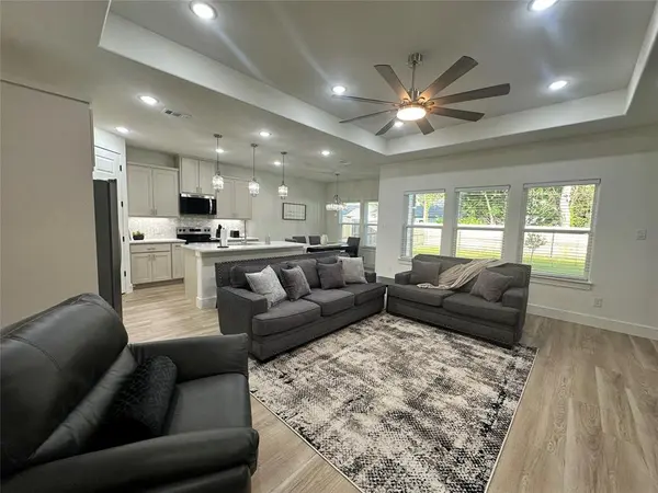 2820 Pennsylvania Avenue, Dallas, TX 75215
