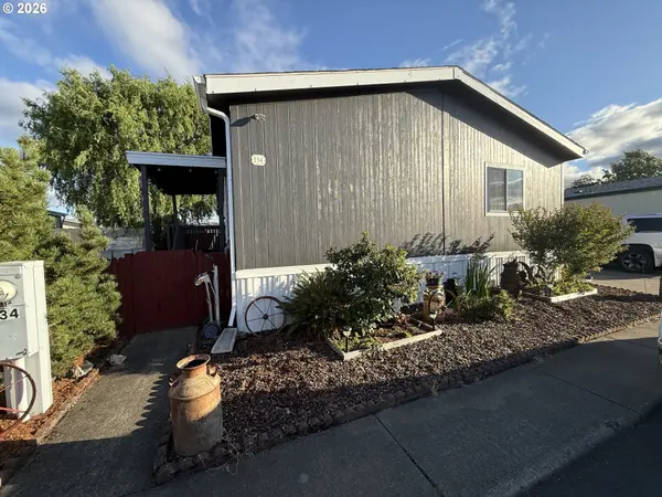 134 NW ANNE AVE, Winston, OR 97496