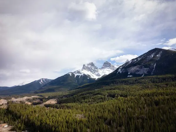 91B Three Sisters DR #282, Canmore, AB t1w3a1