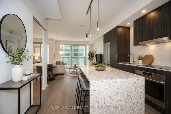 1 Bloor ST E #1511, Toronto C08, ON M4W 0A8