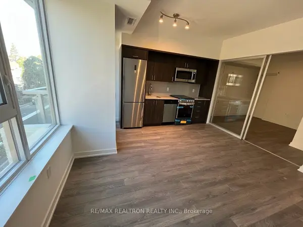 1 Cardiff RD #308, Toronto C10, ON M4P 0G2
