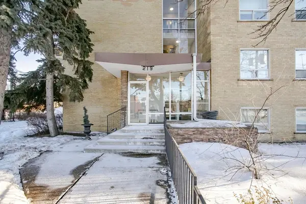 219 Wilson AVE #305, Toronto C04, ON M5M 3B2