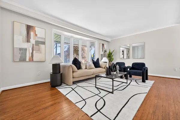 48 Bellbury CRES, Toronto C15, ON M2J 2J8